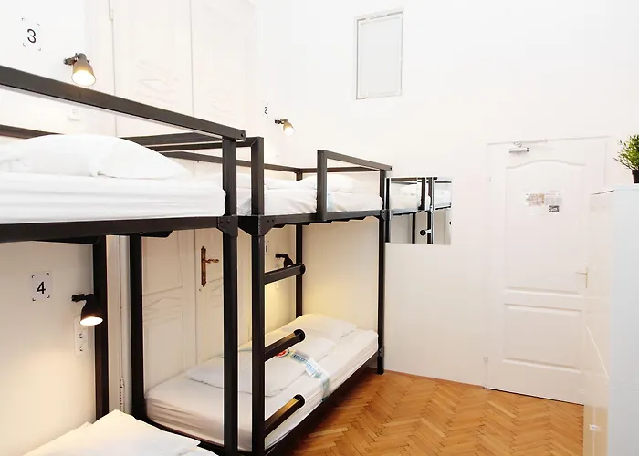 Maverick Downtown Hostel