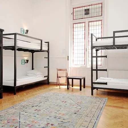 Maverick Hostel&ensuites Boedapest