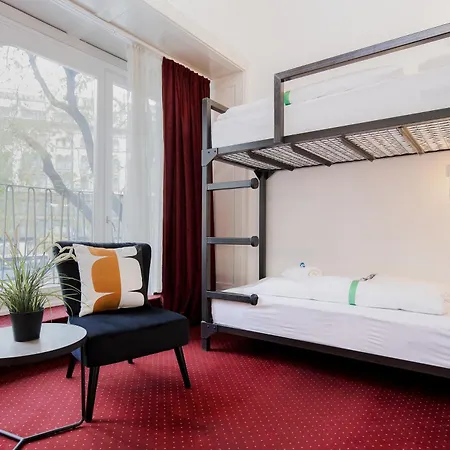 Maverick Hostel&ensuites *