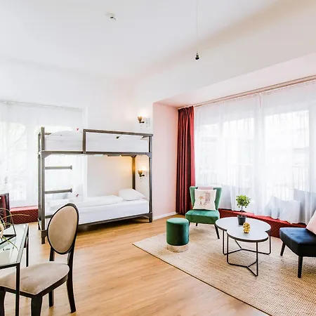 Maverick Hostel&ensuites *