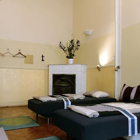 Hostal Maverick Downtown