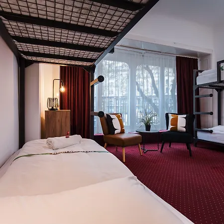 Maverick Downtown Hostel Boedapest