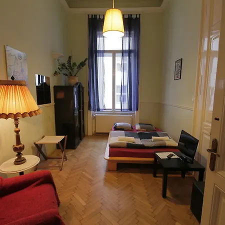 Hostel Maverick Downtown Budapest