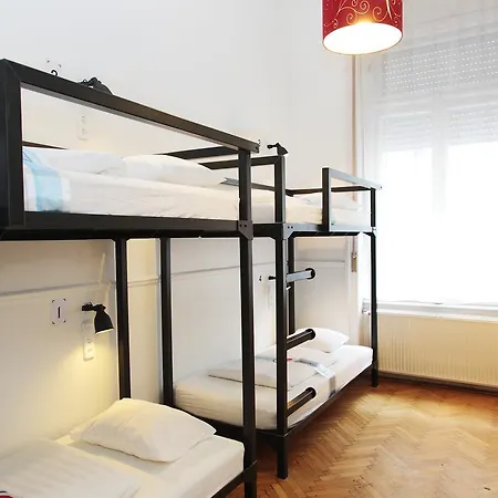 Maverick Hostel&ensuites Boedapest