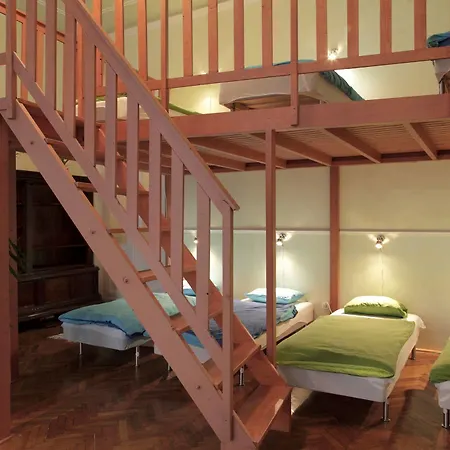 Maverick Hostel&ensuites Hostel